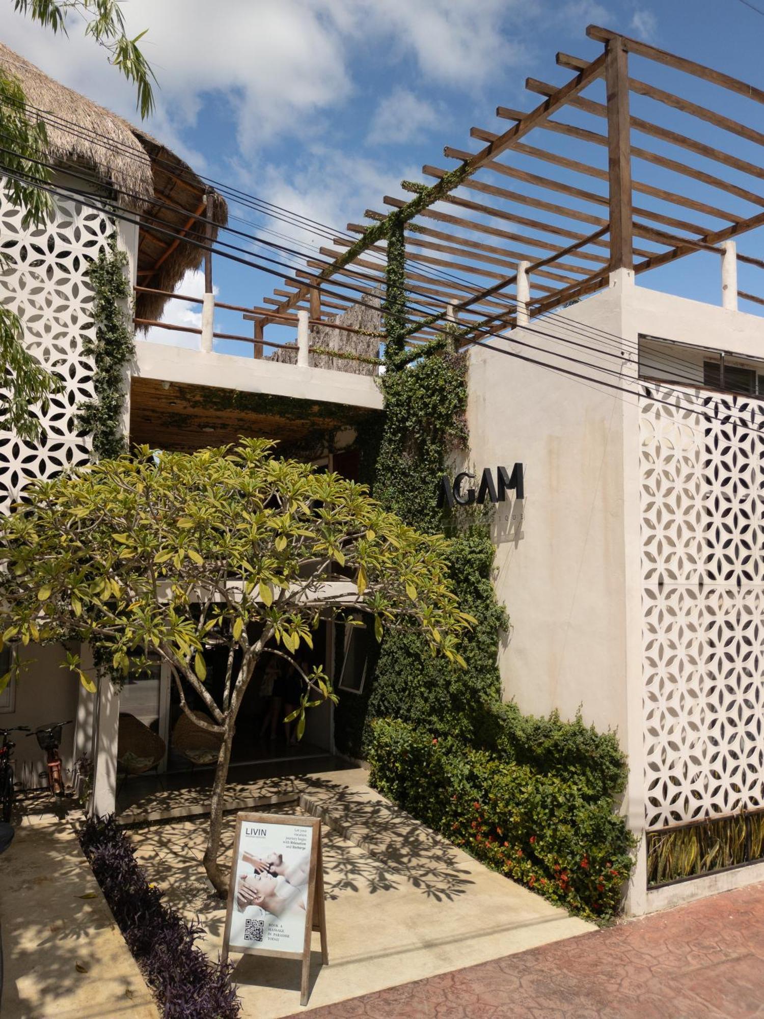 Agam Hotel Бакалар Екстериор снимка